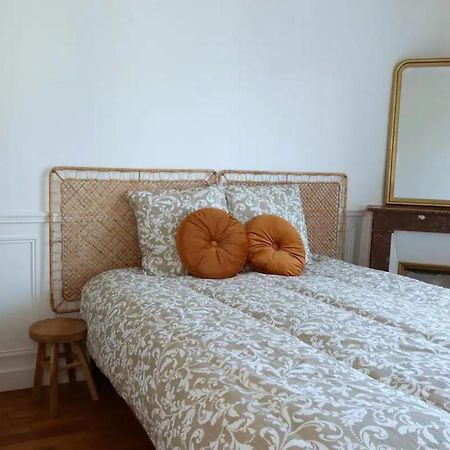 Charmant Appartement Cosy A Suresnes Eksteriør bilde
