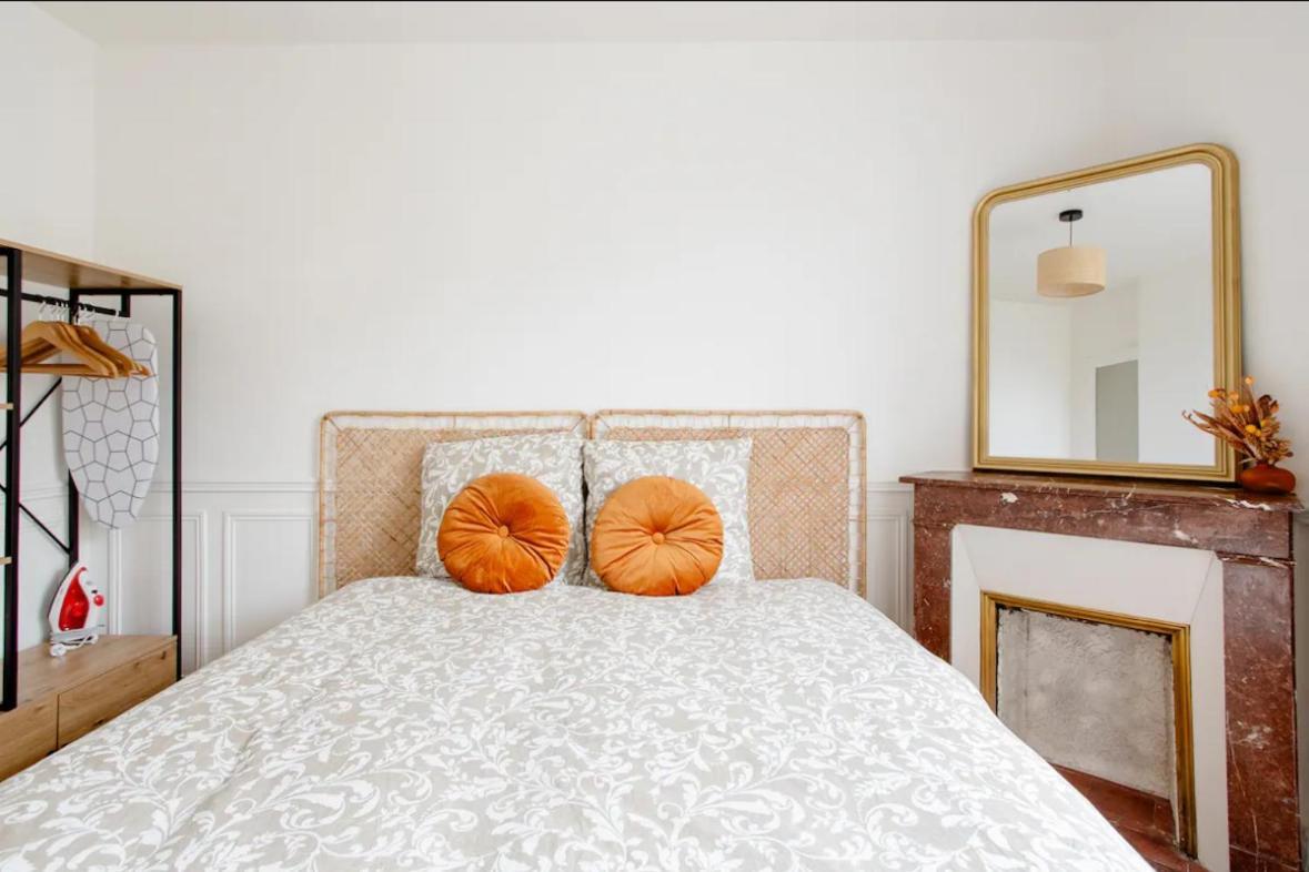 Charmant Appartement Cosy A Suresnes Eksteriør bilde