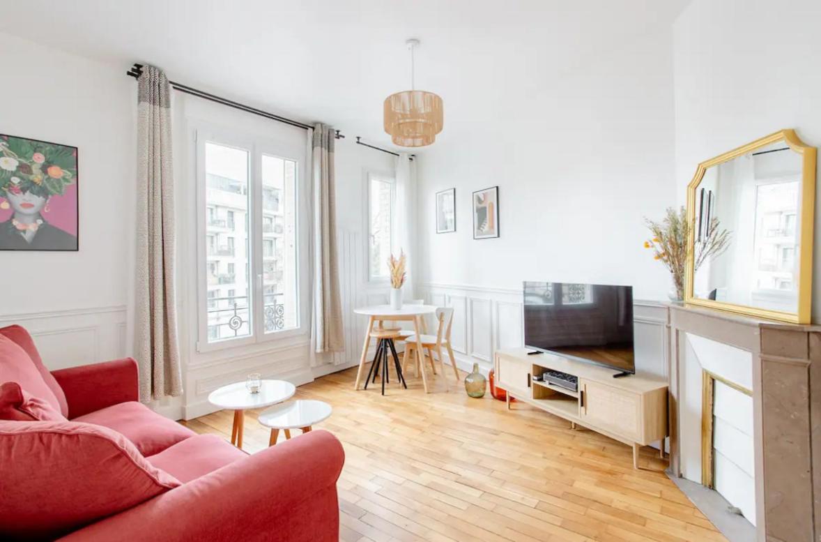 Charmant Appartement Cosy A Suresnes Eksteriør bilde